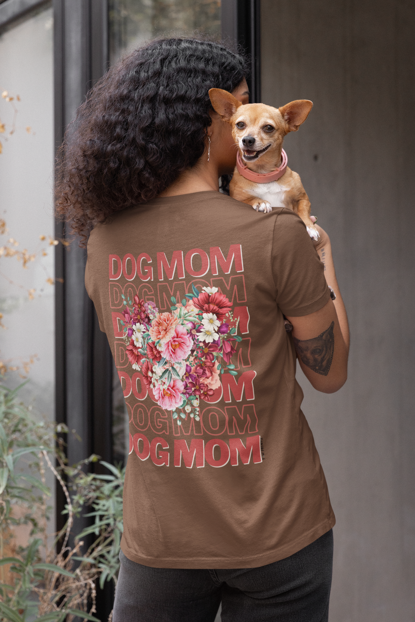 T-Shirt | Dog mom flowers