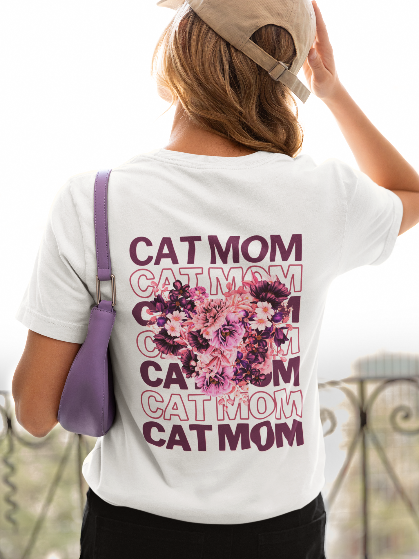 T-Shirt | Cat mom flowers